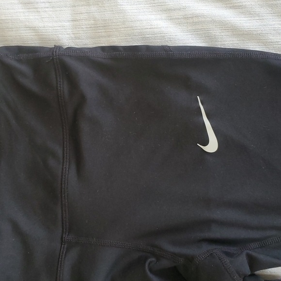 Nike Dri-Fit Leggings - Picture 5 of 6